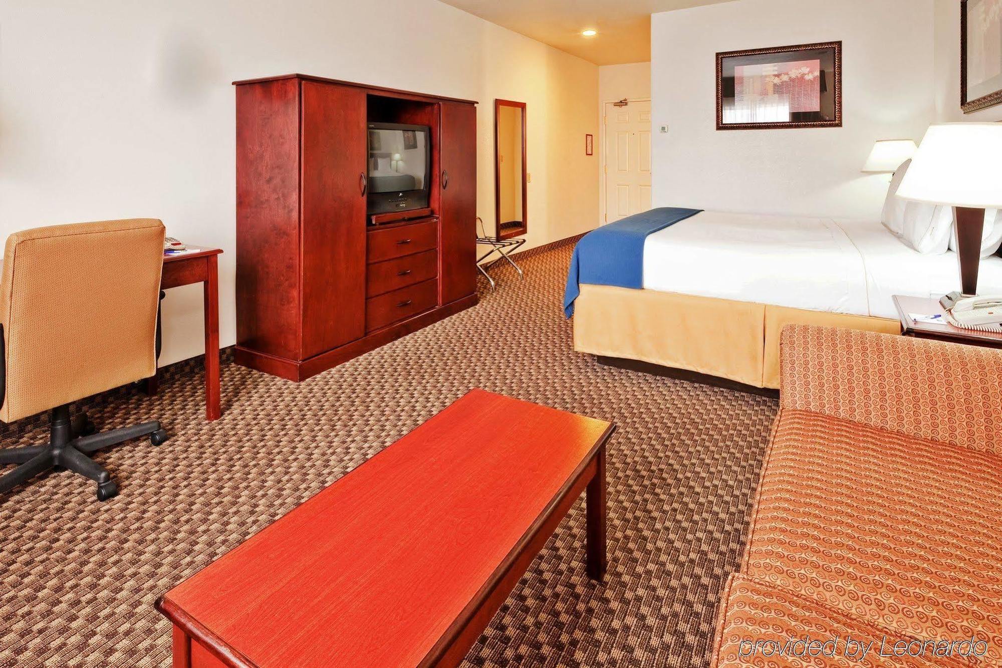 Holiday Inn Express Santa Rosa By Ihg Екстер'єр фото
